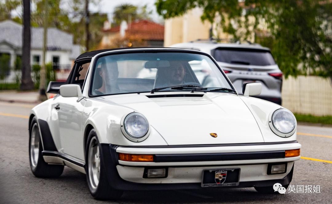 男子彩票中1.28亿,美国小伙买彩票狂中10亿美元