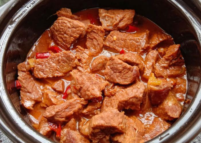 牛肉好吃滑嫩的秘诀,牛肉炒菜怎样才能使牛肉嫩好