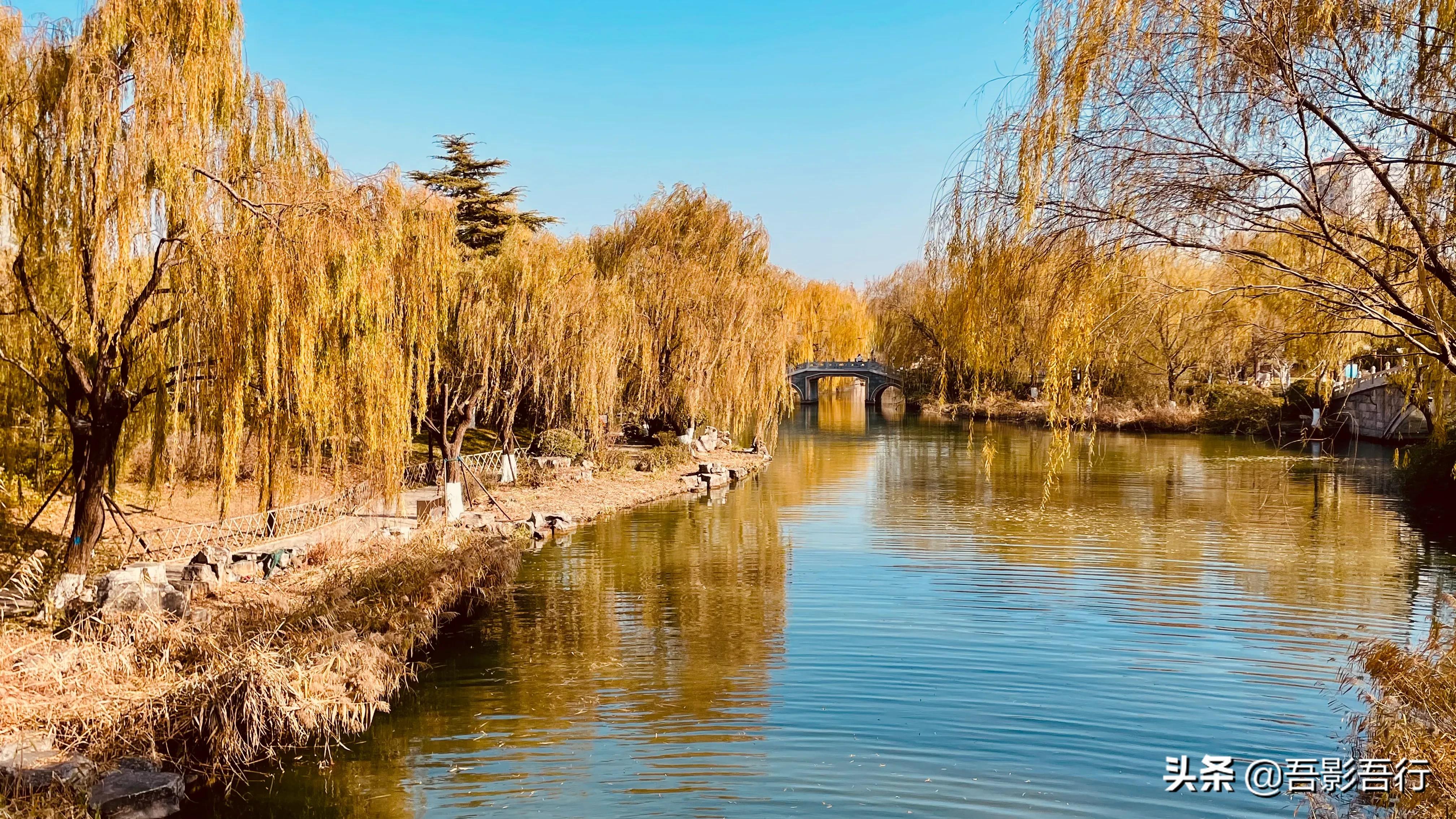 济南大明湖秋冬图片高清,初春大明湖美景图片