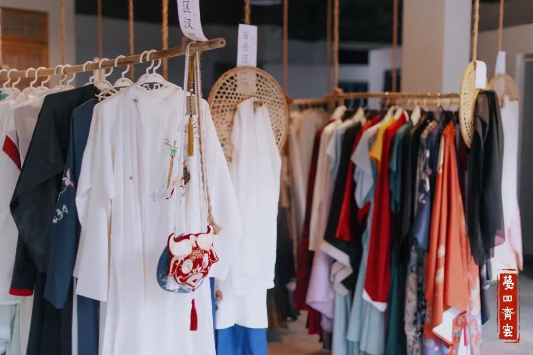 四季黄山旅游线路图最新版,齐云山旅游攻略自助游