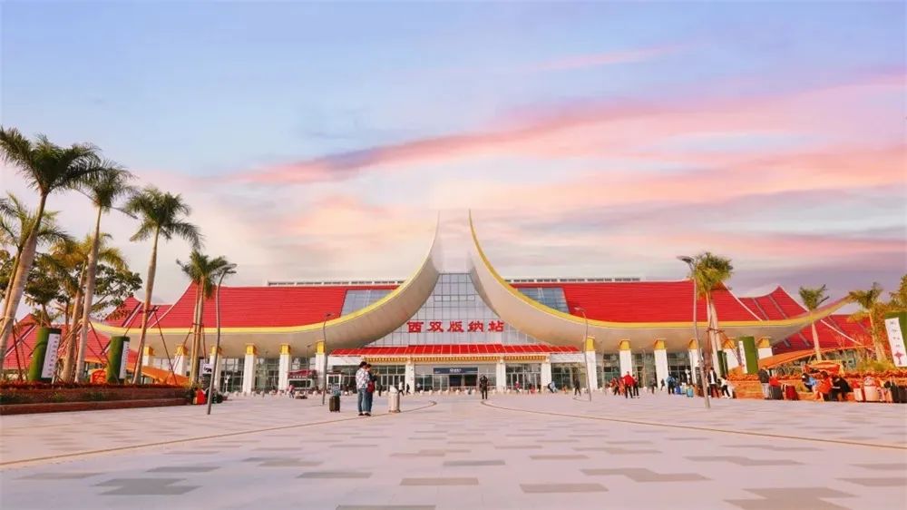 坐上动车去赴约，一起“水水水”吧！