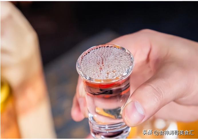 老北京喝酒“怪象”：虽然红星名满京城，但老百姓喝的却是这5款