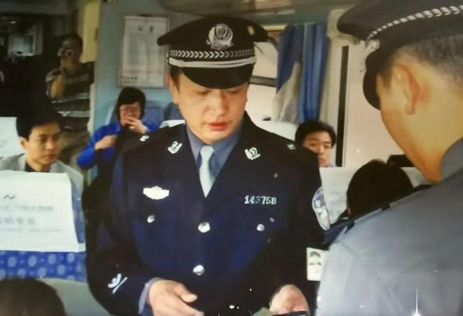 保安怎么当警察,保安可以升警察吗