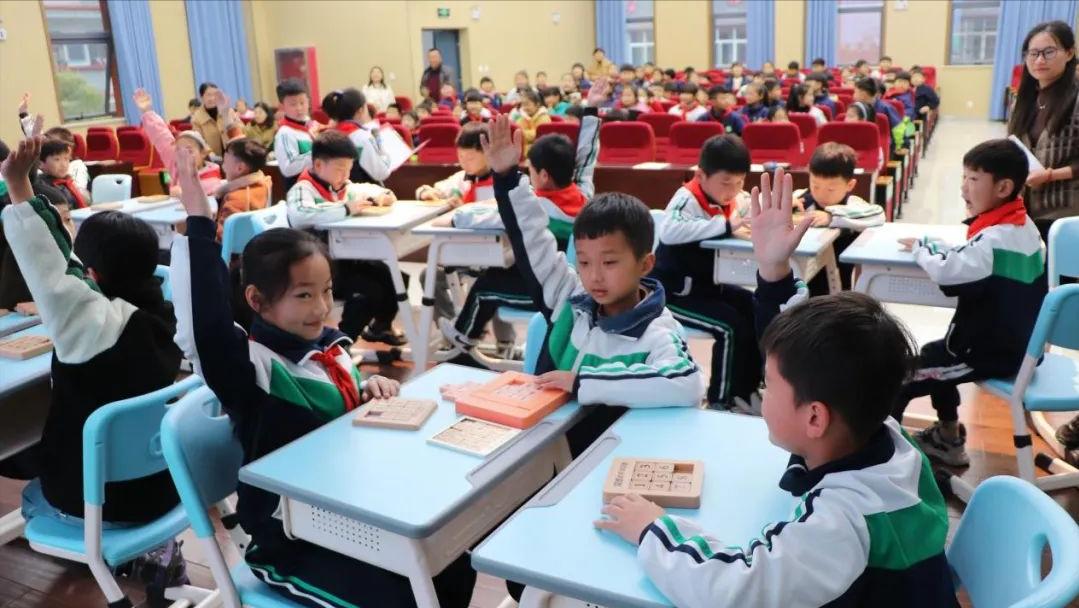 50涓叮鍛虫父鎴忕帺杞暟瀛︿笁骞寸骇,瓒ｅ懗鏁板娓告垙绔炶禌涓婚