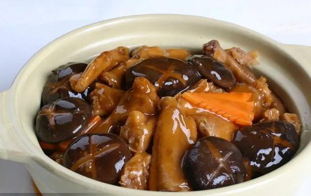 鱼翅骨与鱼翅的区别,鱼翅煲汤鱼翅要泡吗