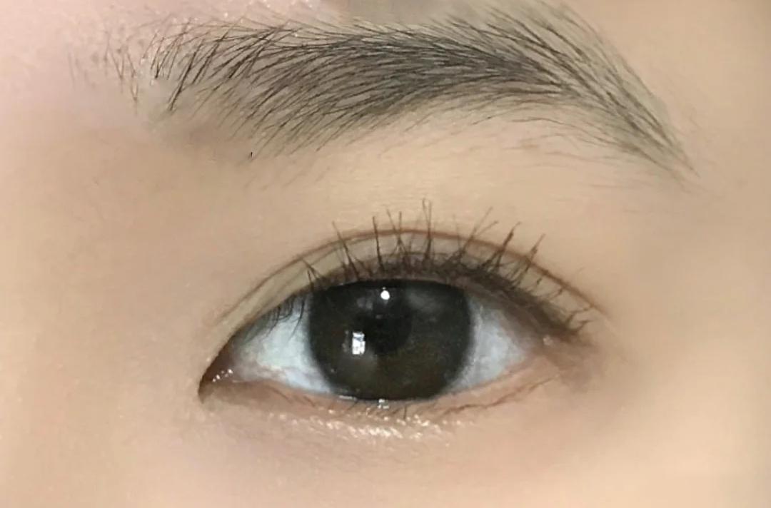 怎么弄假睫毛视频教程,新手种植睫毛假睫毛练习视频