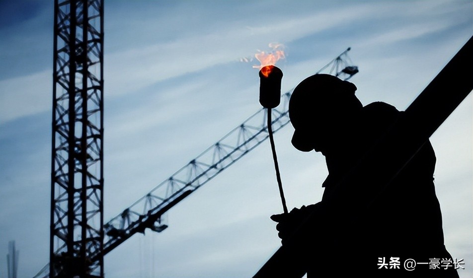 上班被拖欠农民工工资怎么办,上班被拖欠工资怎么办