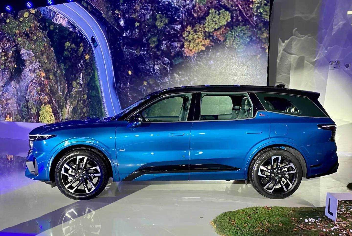 30左右的suv你会选择福特锐界吗,30万落地的suv最佳推荐福特锐界