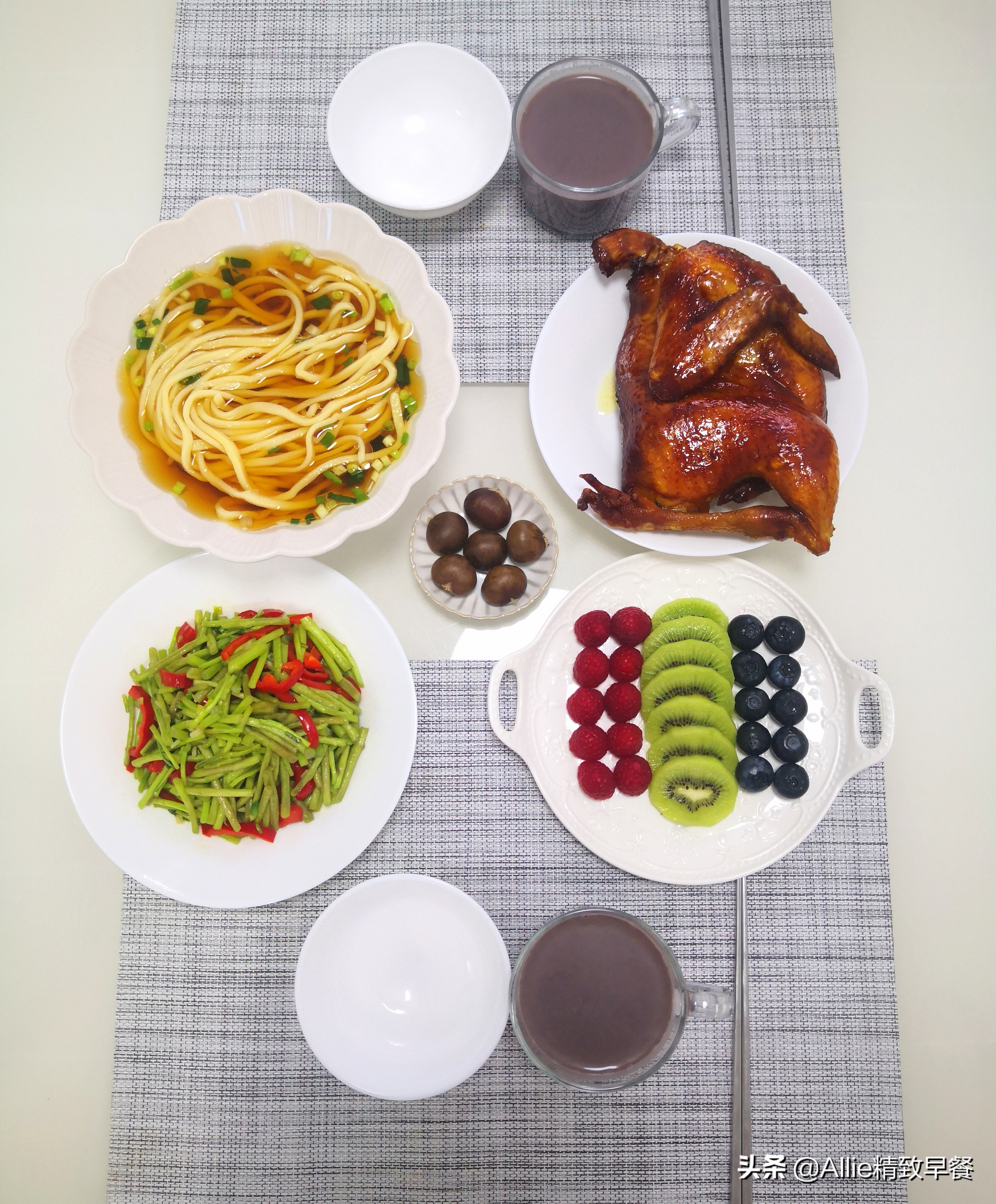 脆皮烤鸡做法烤箱教程,在家就能做的爆汁脆皮烤鸡