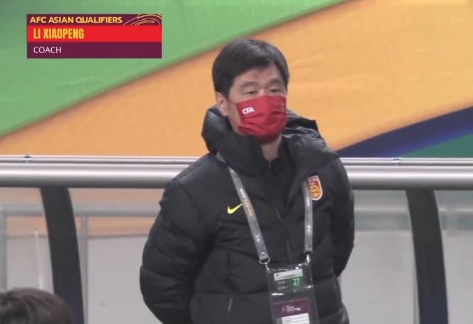 国足二连败0进球创屈辱历史,热议李霄鹏执教国足董路注定艰难