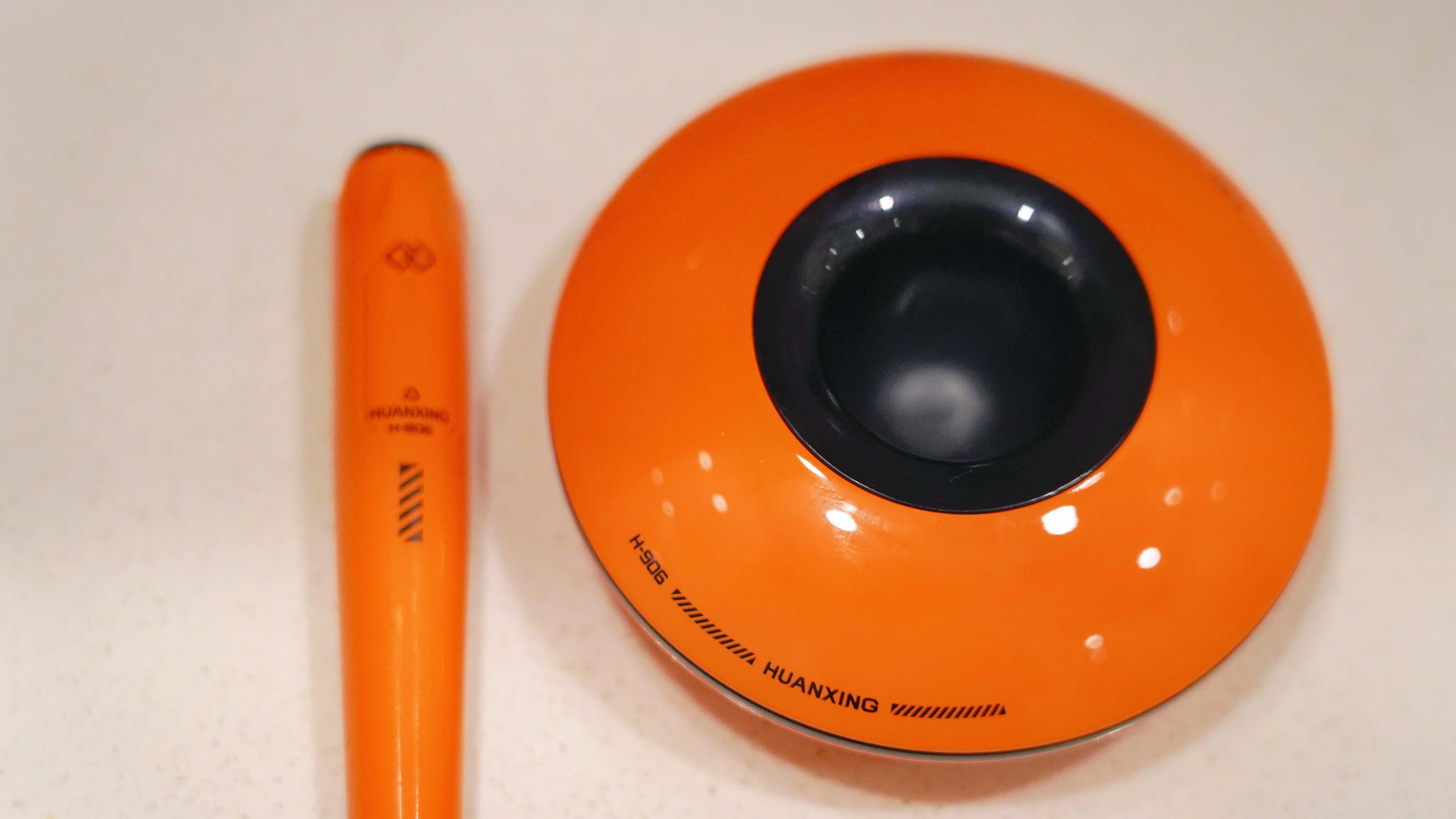 飞科剃须刀520小飞碟测评 (焕醒星洞小飞碟手动剃须刀体验)