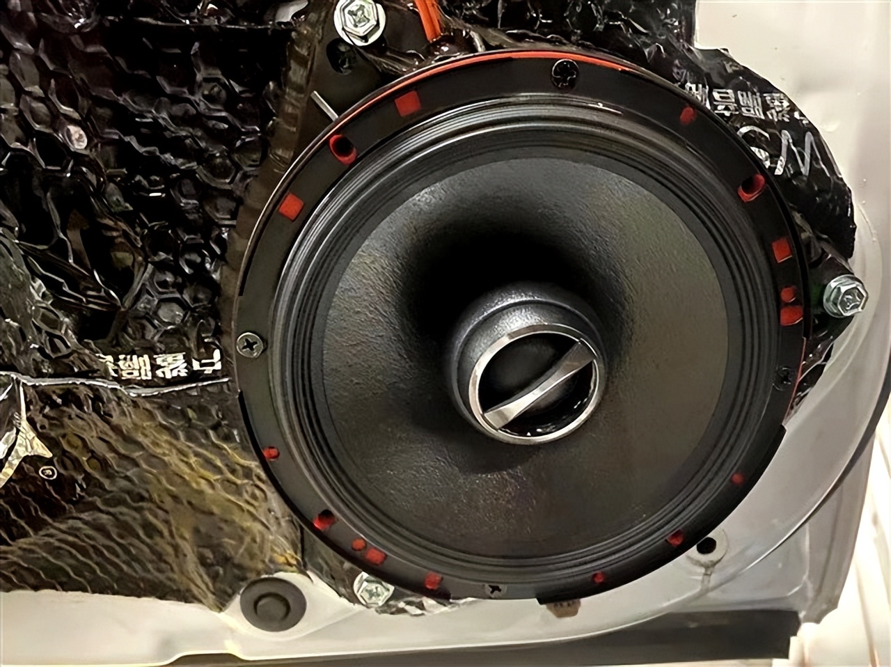第八代凯美瑞喇叭音响试听,21款凯美瑞音响喇叭改装