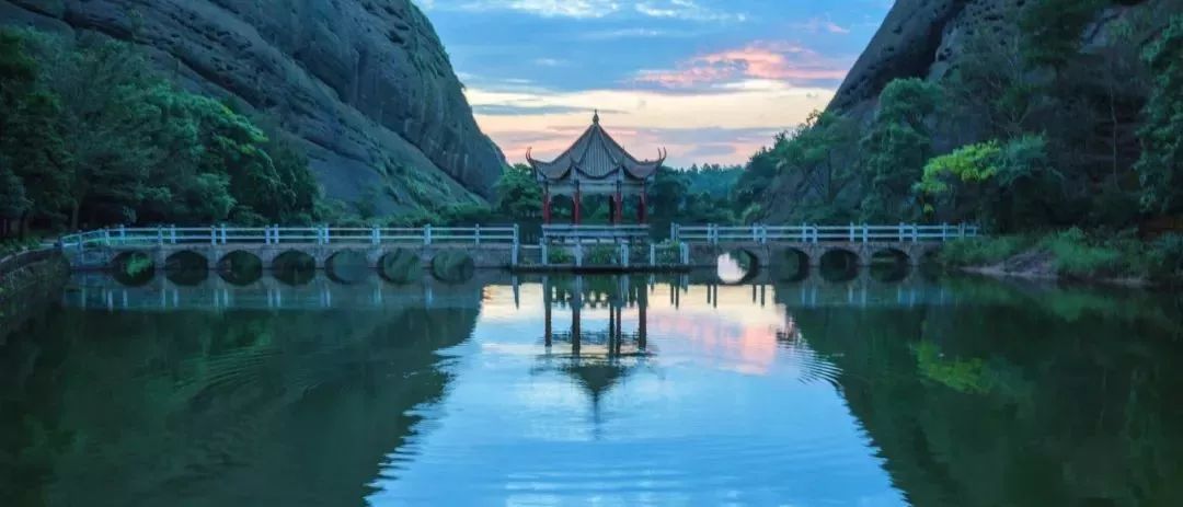 你读过哪些仅凭半句就封神的诗词,盘点那些仅凭半句封神的古诗词