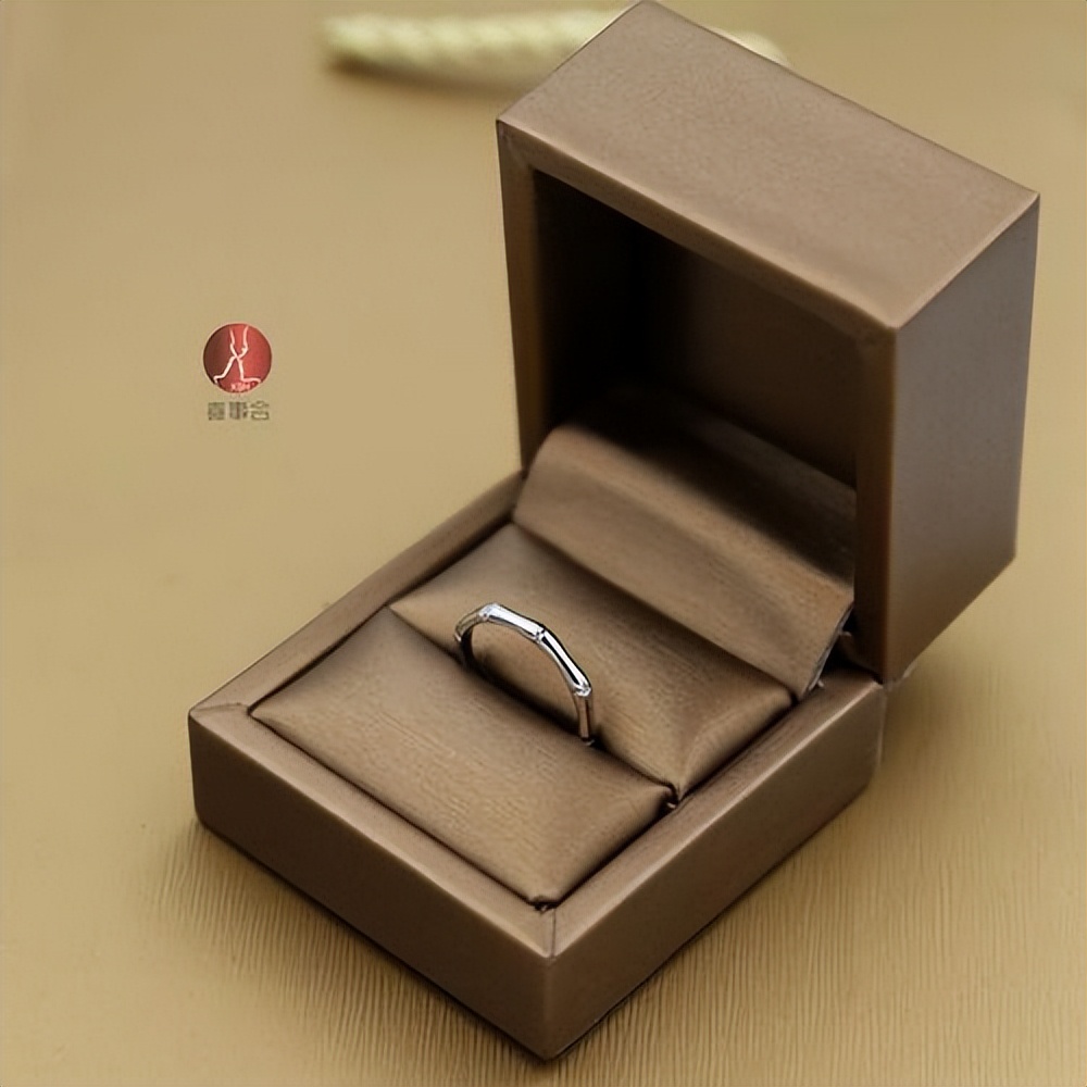 男朋友diy戒指盒,情侣戒指手工定制图