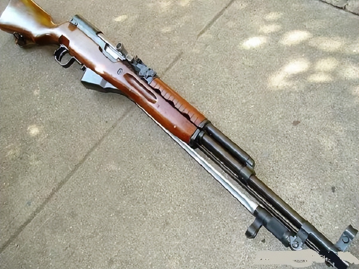 56式半自动枪的厉害之处,中国56枪械国外测评