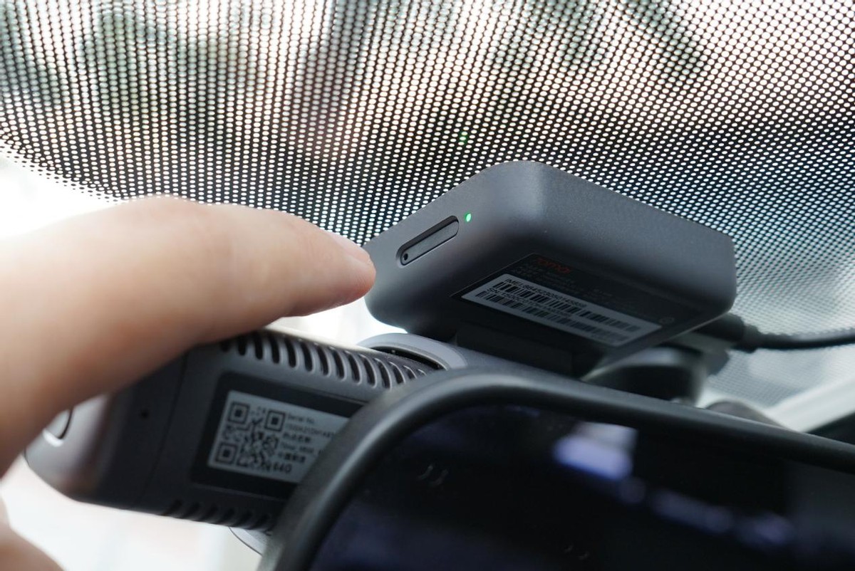 70迈m500行车记录仪辅助驾驶,360行车记录仪300k升级版和70m500