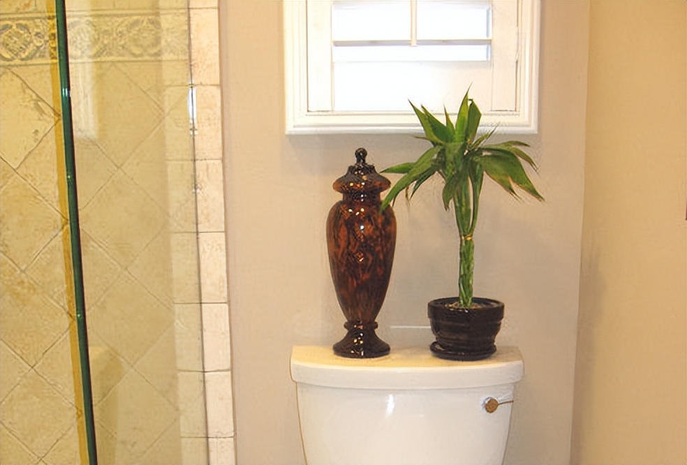 如何装修卫生间最好,如何装修卫生间拉槽