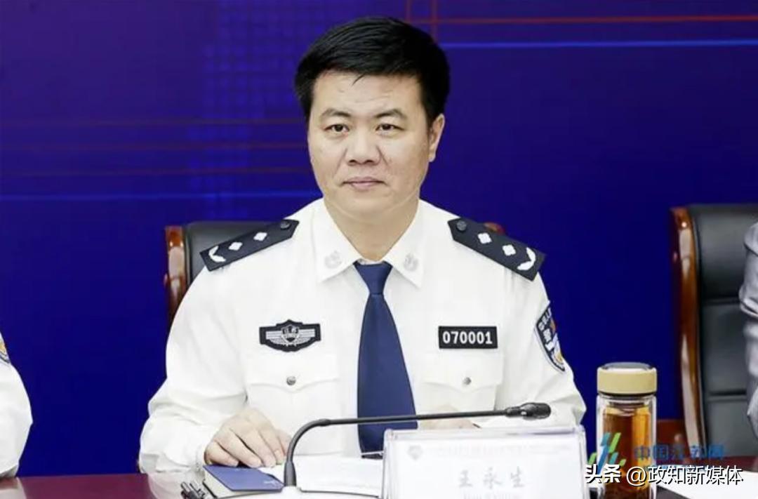 胆大妄为！落马公安局长，竟撤销边控、致犯罪嫌疑人出逃境外