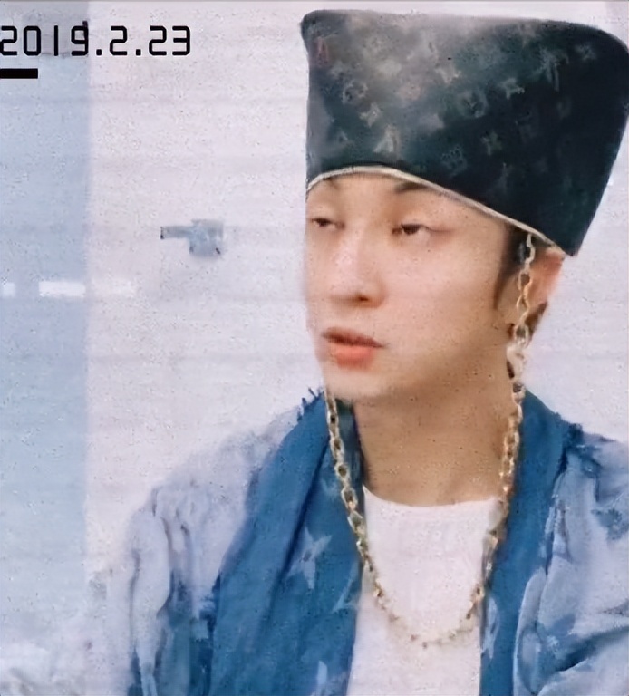 薛之谦离婚净身出户后创业,薛之谦离婚净身出户