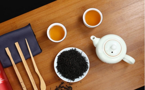 新年将至在此提醒大家,新年将至好茶好酒到位