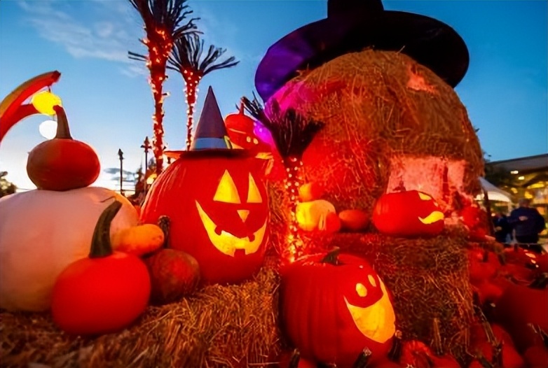 美国各节由来,美国节日盛行