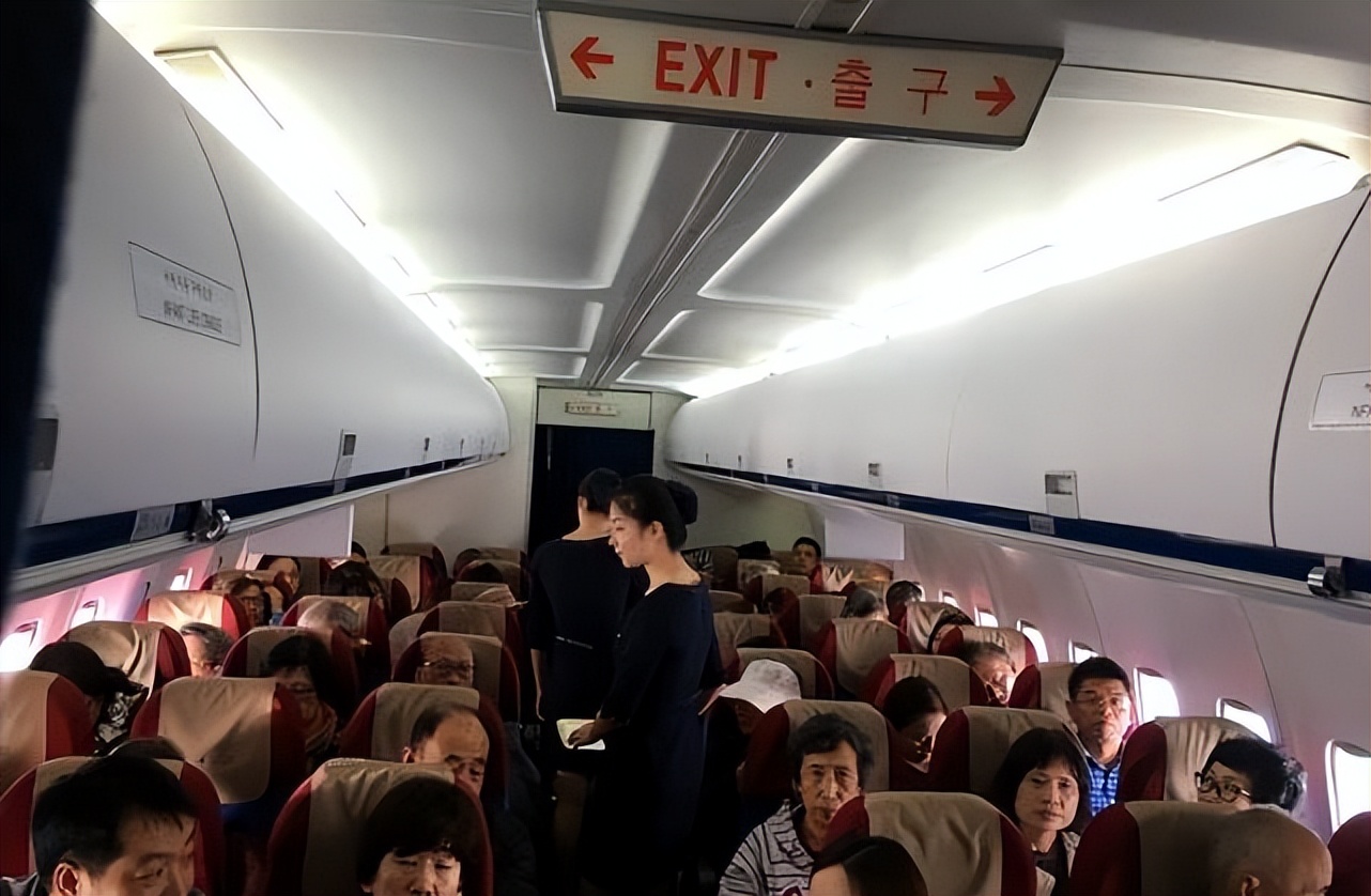 探秘朝鲜国航高丽航空，客机破旧，空姐很美，乘客身份“不简单”