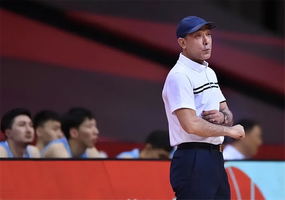 新疆教练阿的江简介,新疆教练阿的江简历