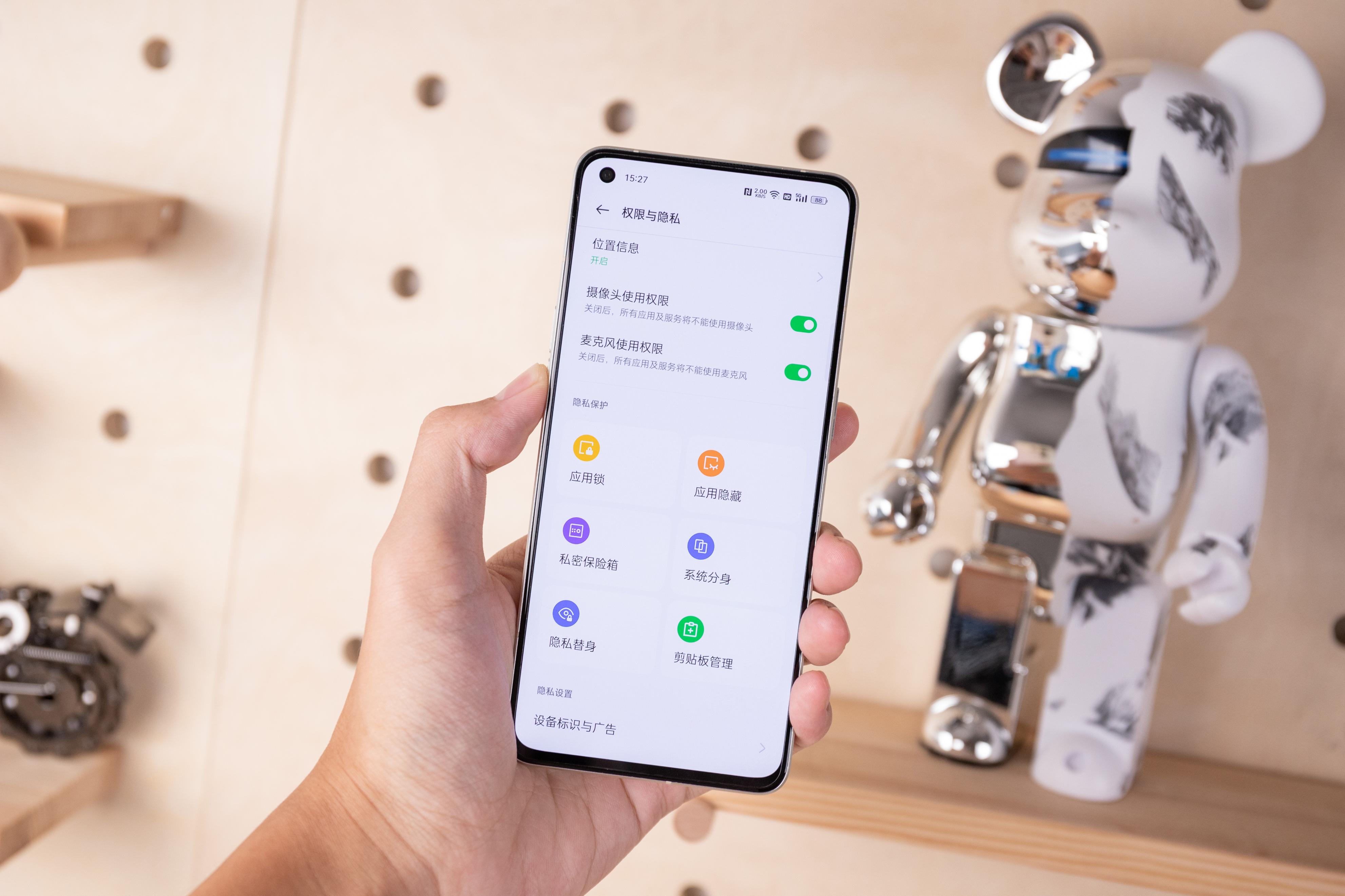 苹果ios16.2相册怎么全部加密,ios16新功能照片加密