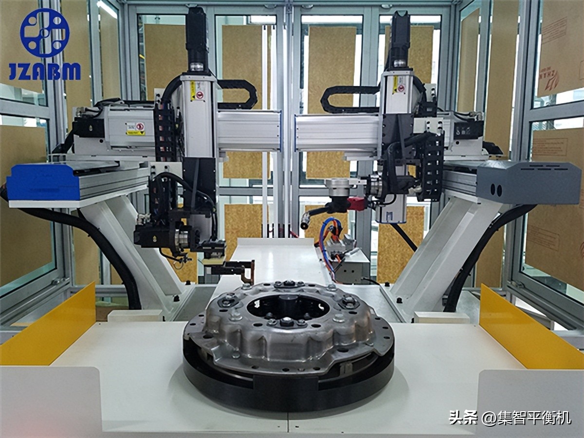 手动挡离合器压盘动平衡,汽车离合器自由间隙的调整方法