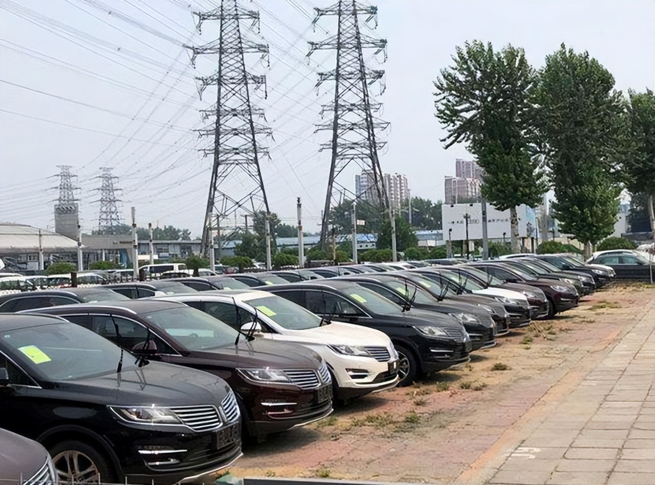 天津港的*口车进**，为啥打6折销售都没人买？内行人说出了2个原因