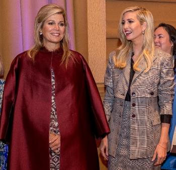 荷兰王后红毯裙,荷兰王后穿格子斗篷