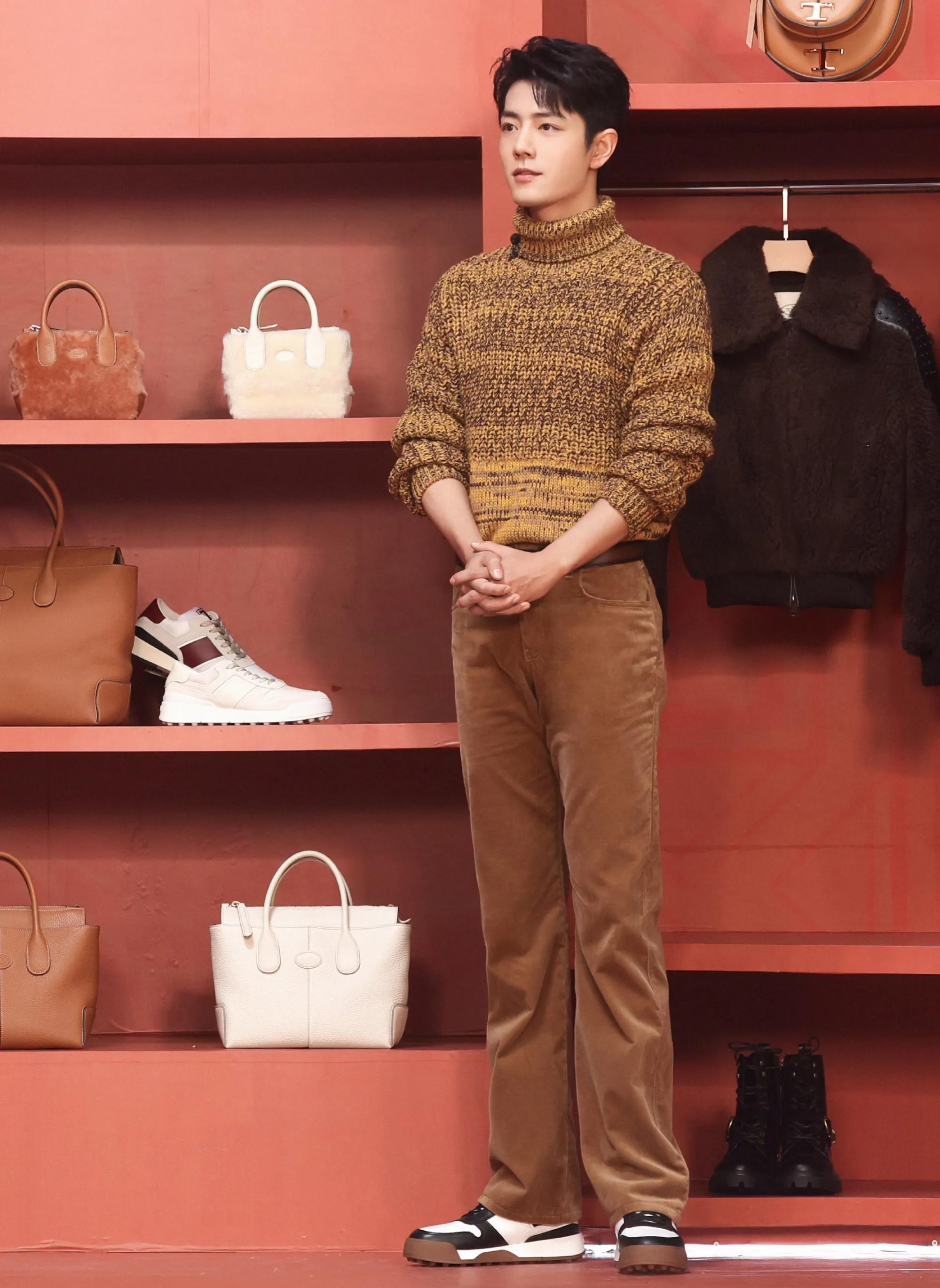 肖战拉夫劳伦香氛空降直播，真是低调奢华的粉丝福利，期待且感恩