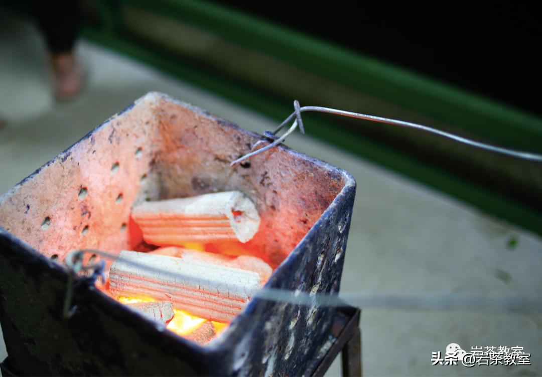 岩茶焙火重喝了会不会上火,喝岩茶真的会上火吗