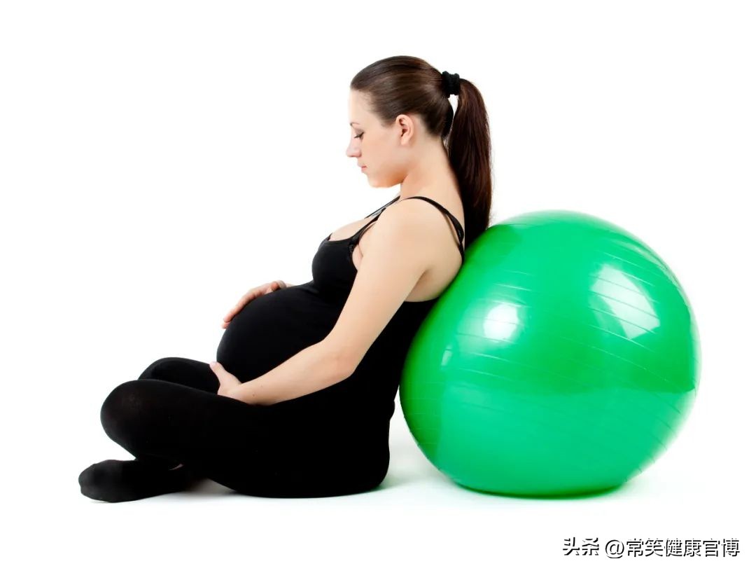 瘢痕妊娠早期有什么症状吗,孕中期瘢痕妊娠有哪些症状