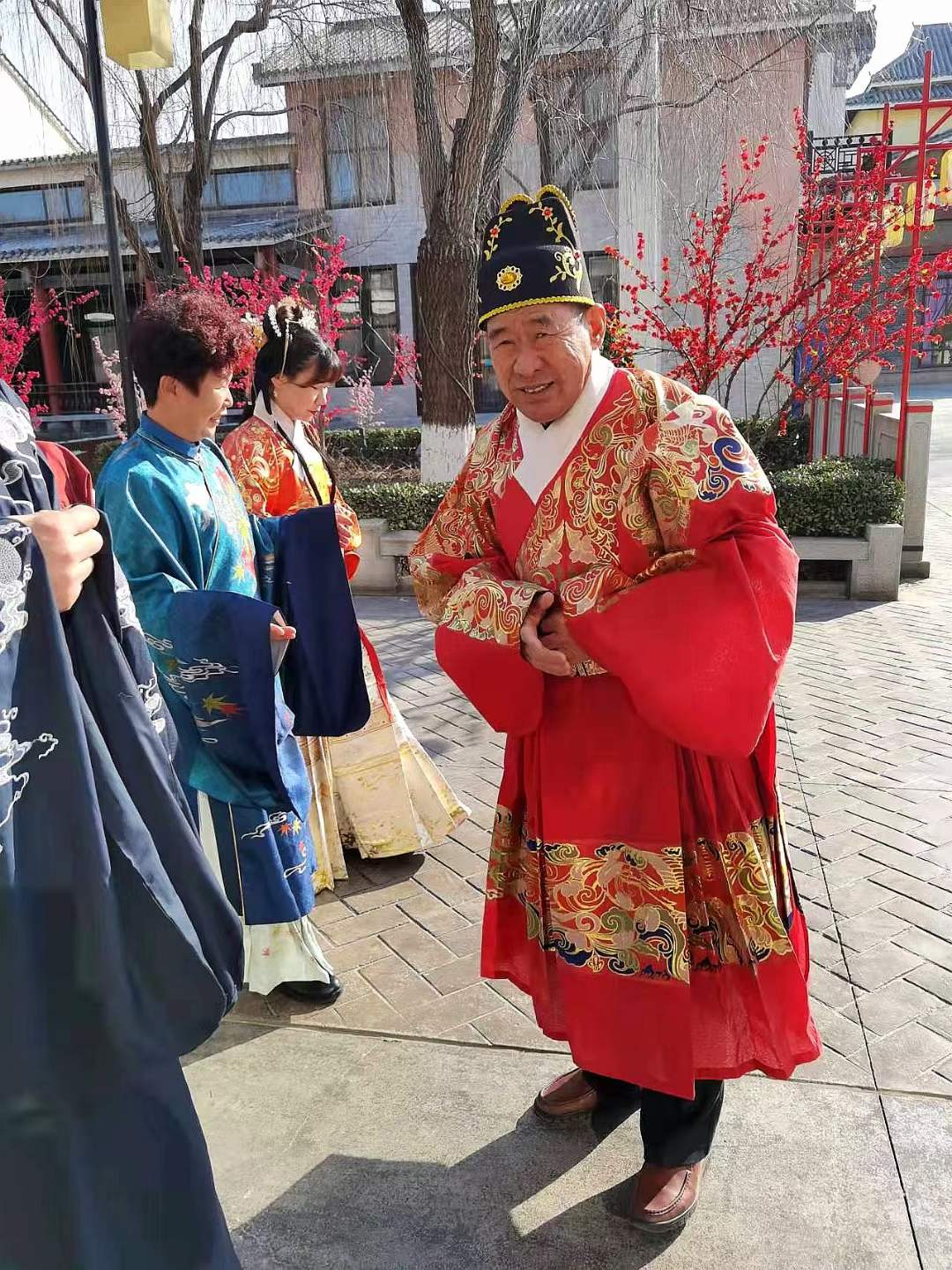 记者陶俊峰近照,新华社记者陶俊峰