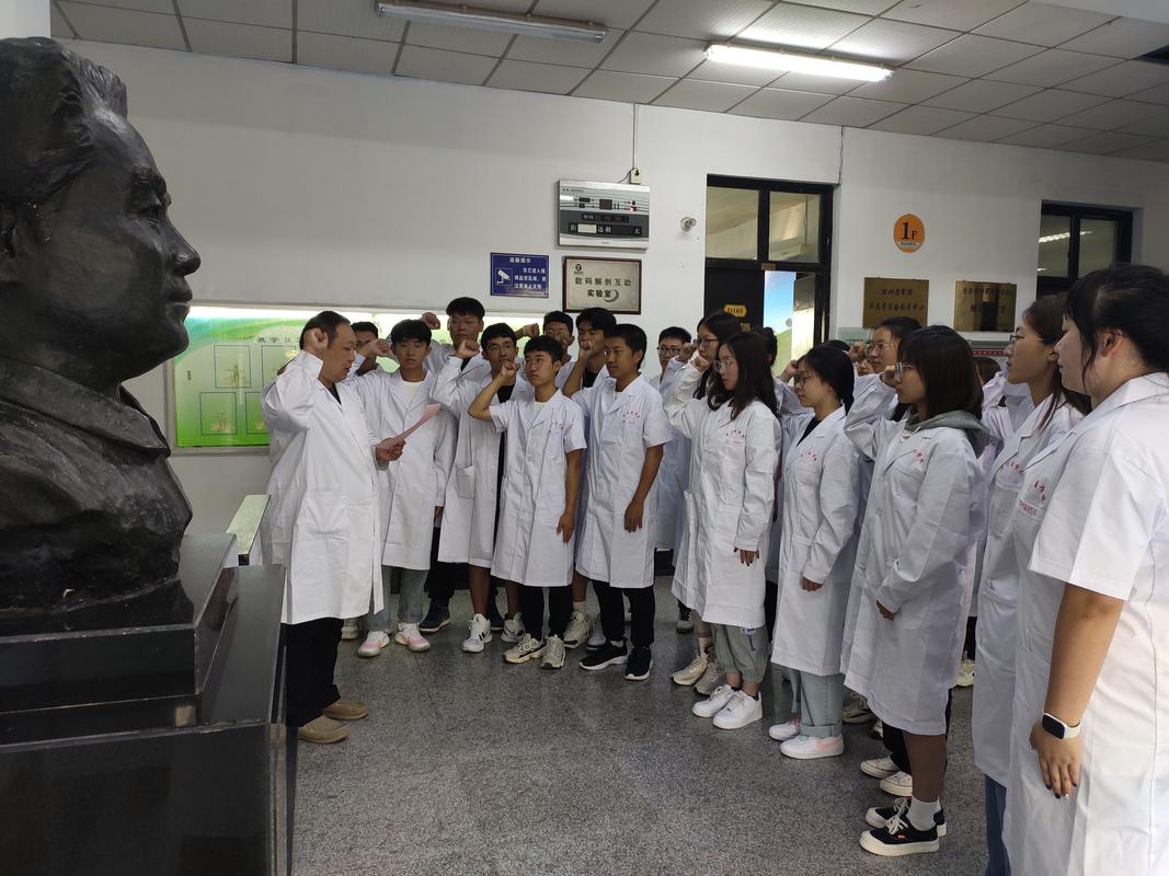 想学医学应该去报哪个学校,想学医但是无法上比较好的学校