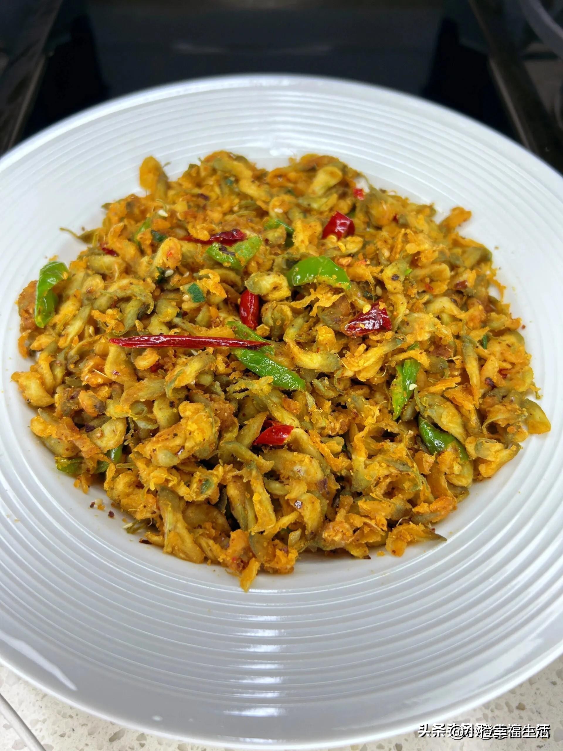 清明前后不要买三种水果,清明前后不能给钱吗