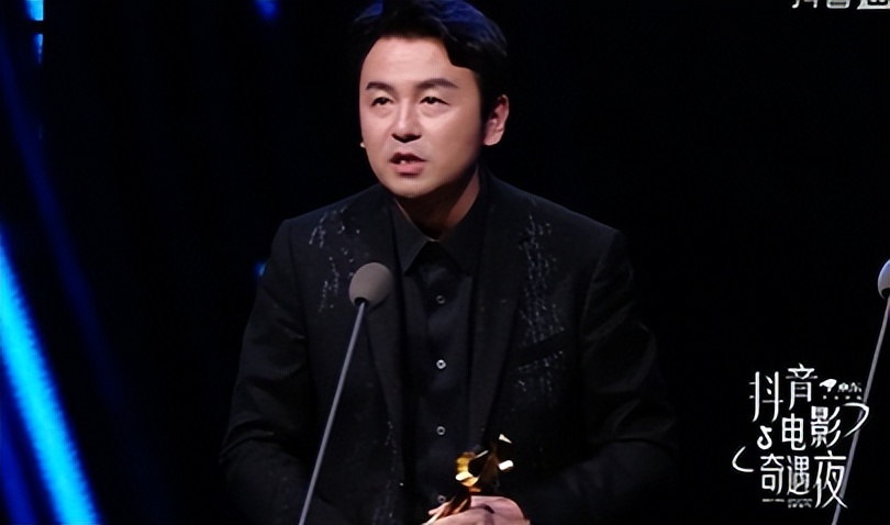 上海这一夜，内娱来了一大半，吴京谢霆锋拿大奖，冯小刚忙着交际