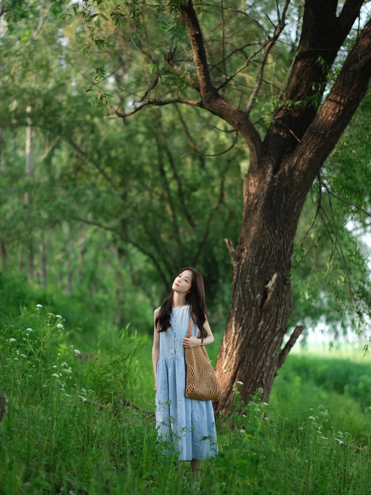 侧脸照怎么拍出高级感照片,五个拍照构图法