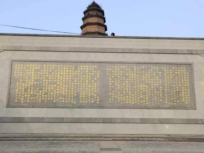 龙山公园攻略,龙山公园一日游