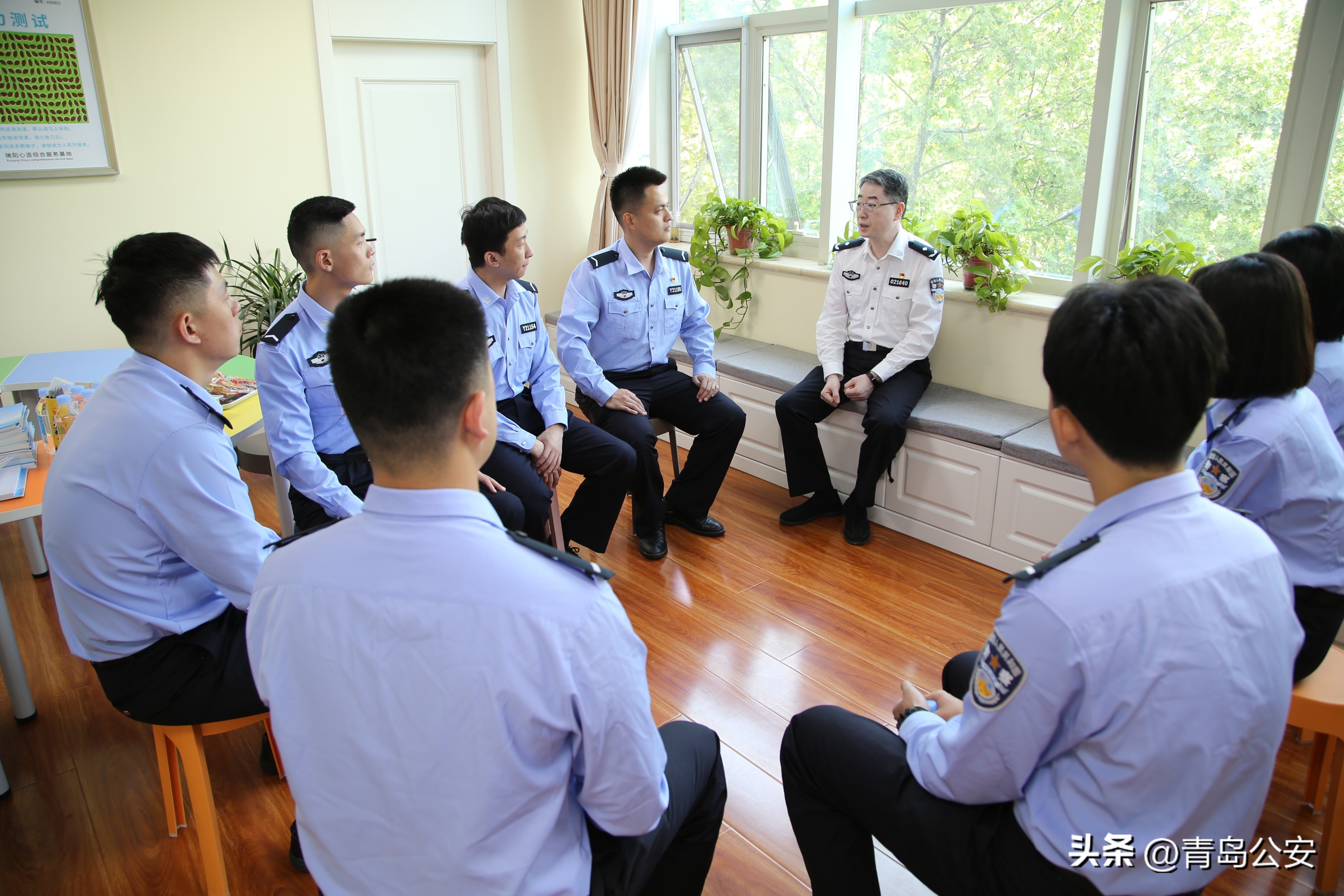 【爱警暖警有温度】青岛市公安局开发区分局组织开展“我爱我·心动力”525心理健康日活动