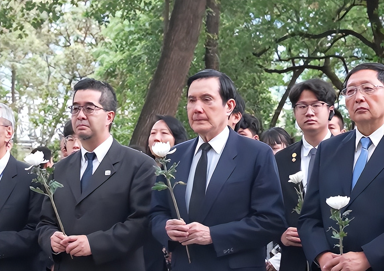 蔡英文的财产被曝光？台媒查出蔡巨额存款，数字让一众富豪都惊愕