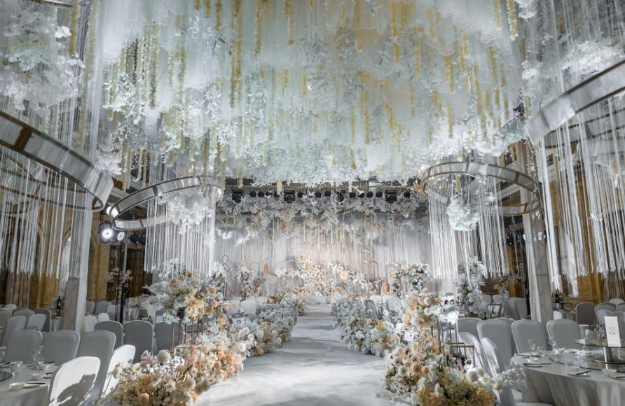 一个日本经济学家的深度疑惑:中国人究竟哪来这么多的钱?