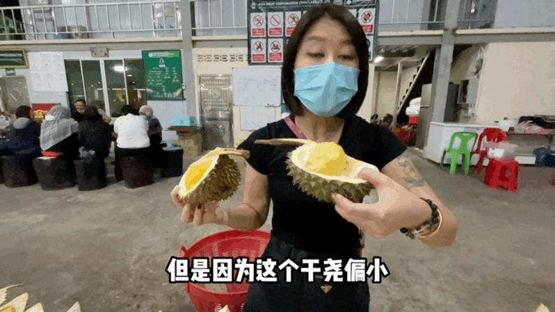 真的榴莲自由了！在泰国榴莲工厂干饭，幸福的泪水从嘴角流下来