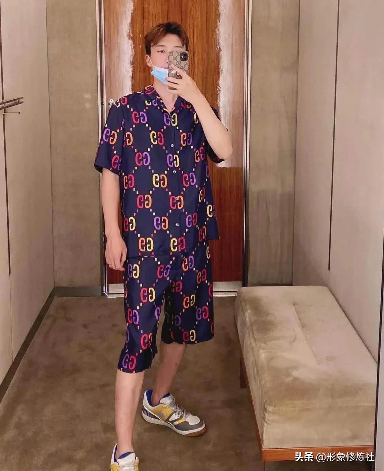 给大家分享一下夏季男穿搭,4种风格30套穿搭照着穿准没错男