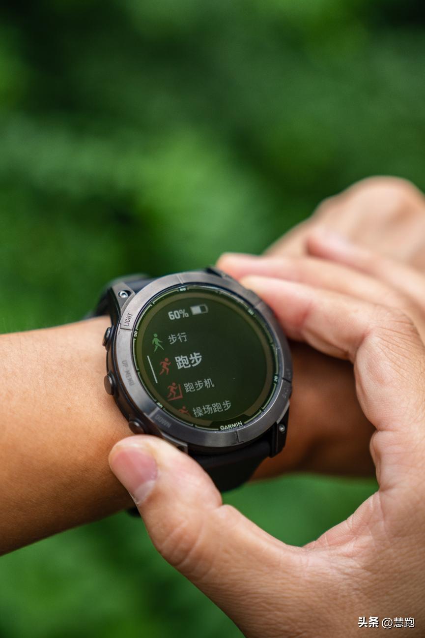 佳明fenix7pro功能介绍,新款佳明fenix7spro深度评测