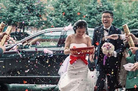 异地婚礼只办一场可以吗,异地婚礼先在谁家办