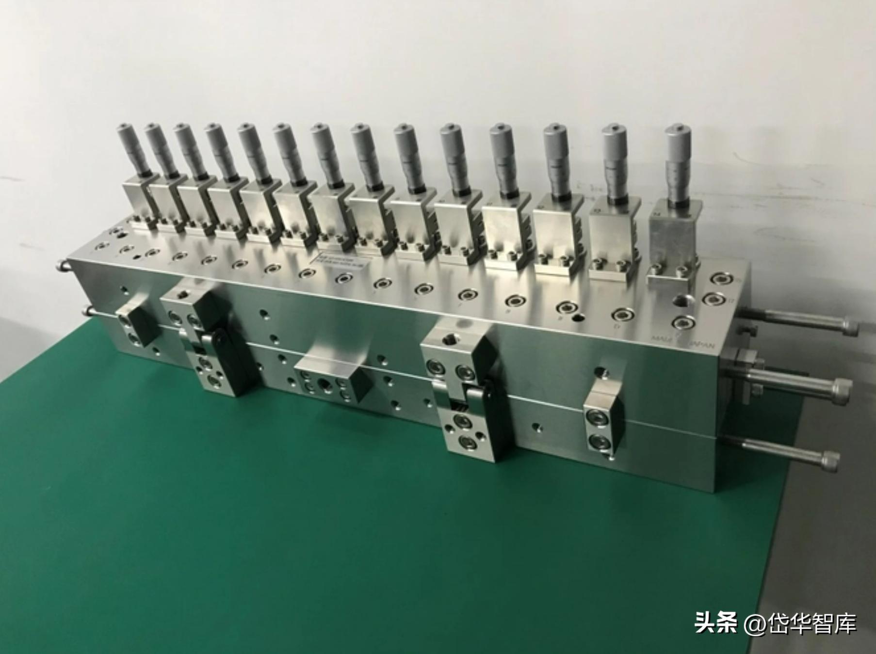 曼恩斯特一套涂布模具多少钱,曼特斯涂布模头