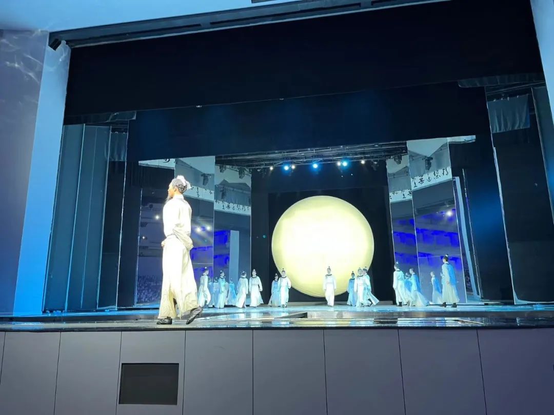 江油哪里看月亮好,江油夜晚风景