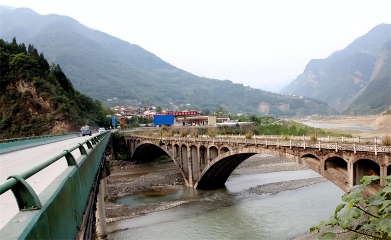 双桥流氓案件,双桥老流氓杀人案纪实